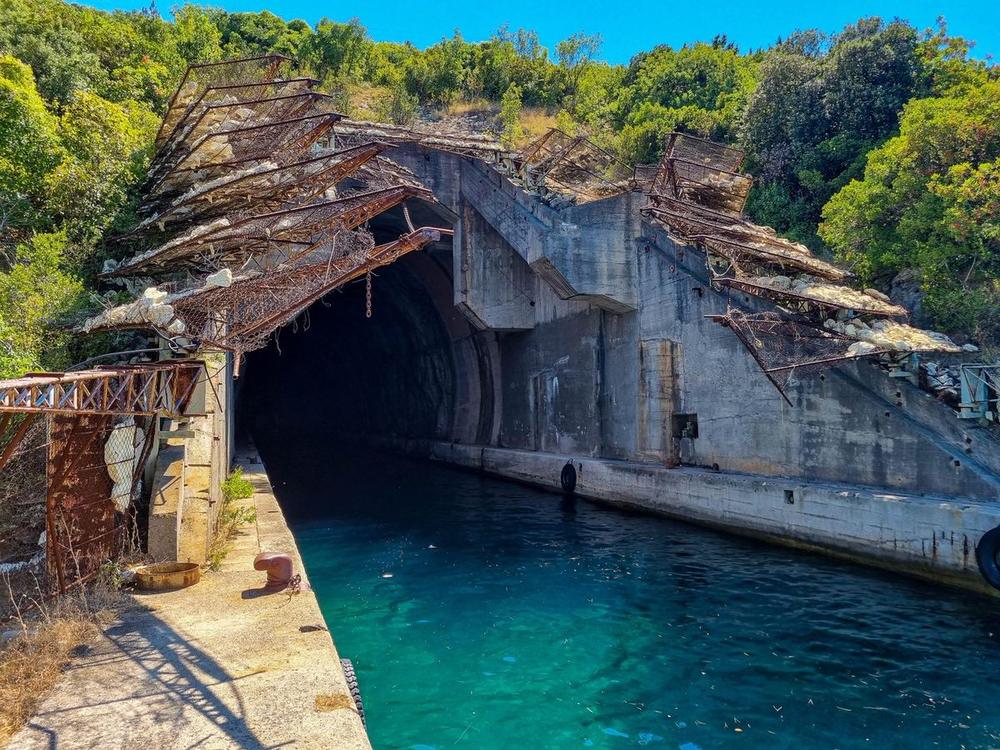 Submarine tunnels on Luštica